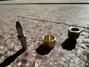 Naváděcí trn, kuželová vložka, tryska